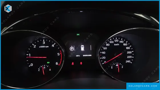 KIA CARNIVAL 9-SEATER NOBLESSE
