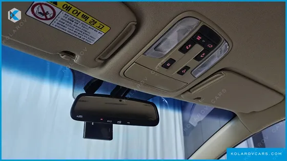KIA CARNIVAL 7-SEATER LIMOUSINE
