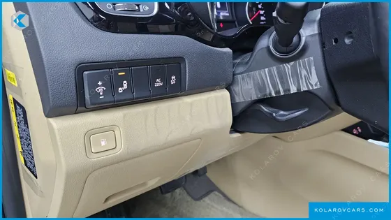 KIA CARNIVAL 7-SEATER LIMOUSINE