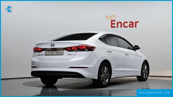 HYUNDAI ELANTRA (AVANTE) 1.6 E-VGT SMART