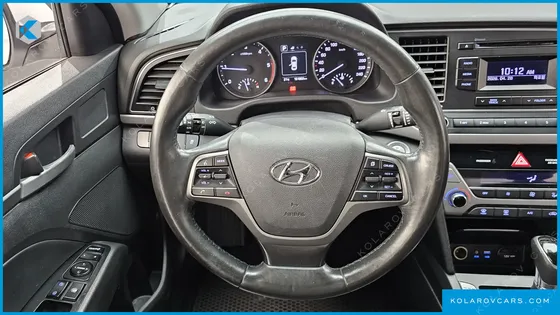 HYUNDAI ELANTRA (AVANTE) 1.6 E-VGT SMART