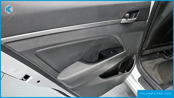 HYUNDAI ELANTRA (AVANTE) 1.6 E-VGT SMART