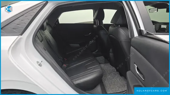 HYUNDAI ELANTRA (AVANTE) 1.6