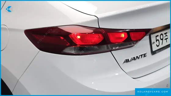 HYUNDAI ELANTRA (AVANTE) 1.6 GDI MODERN