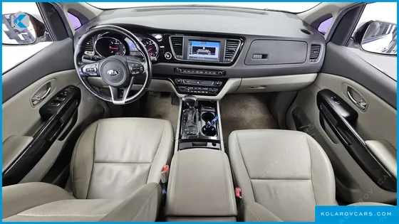 KIA CARNIVAL 11-SEATER PRESTIGE
