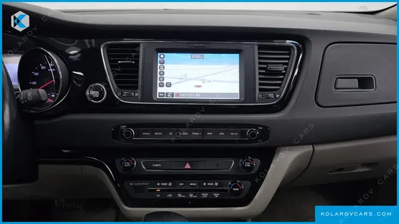 KIA CARNIVAL 11-SEATER PRESTIGE