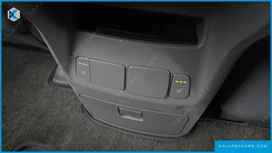 KIA CARNIVAL 11-SEATER PRESTIGE
