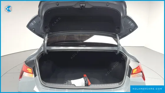 HYUNDAI ELANTRA (AVANTE) 1.6