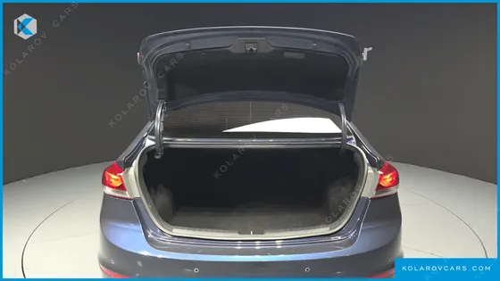 HYUNDAI ELANTRA (AVANTE) 1.6 GDI VALUE PLUS