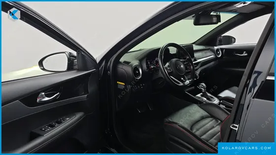 KIA K3 5DOOR GT PLUS