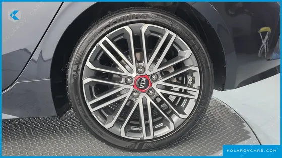 KIA K3 5DOOR GT PLUS