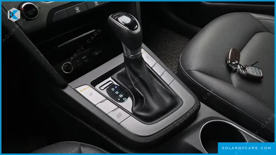 HYUNDAI ELANTRA (AVANTE) 1.6 GDI VALUE PLUS