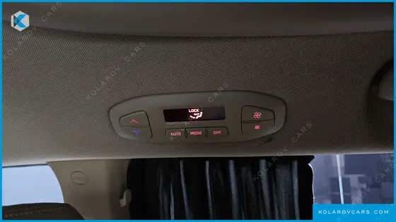 KIA CARNIVAL GASOLINE 9-SEATER HI-LIMOUSINE
