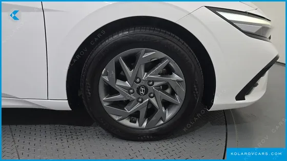 HYUNDAI ELANTRA (AVANTE) 1.6
