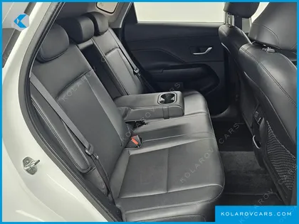 HYUNDAI KONA GASOLINE 2.0 2WD
