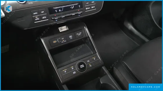 HYUNDAI KONA GASOLINE 1.6 TURBO 2WD