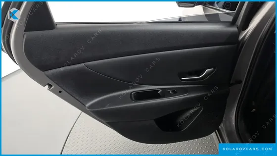 HYUNDAI ELANTRA (AVANTE) 1.6