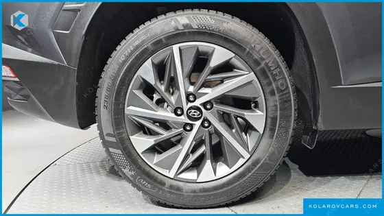 HYUNDAI TUCSON PREMIUM 2WD