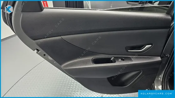 HYUNDAI ELANTRA (AVANTE) 1.6