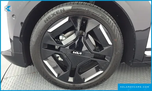 KIA EV3 STANDARD 2WD