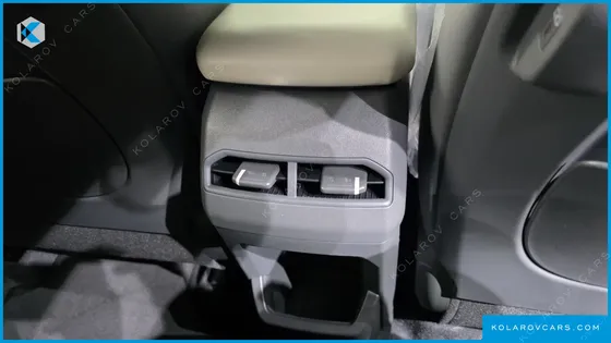 KIA EV3 STANDARD 2WD