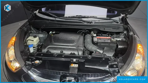 HYUNDAI TUCSON DIESEL 2WD LX20