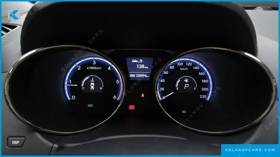 HYUNDAI TUCSON DIESEL 2WD LX20