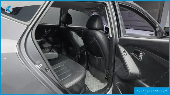 HYUNDAI TUCSON DIESEL 2WD LX20