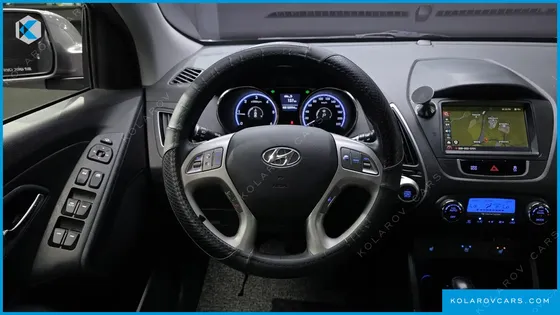 HYUNDAI TUCSON DIESEL 2WD LX20