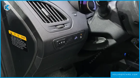 HYUNDAI TUCSON DIESEL 2WD LX20