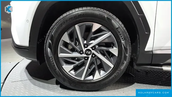 HYUNDAI TUCSON INSPIRATION 2WD