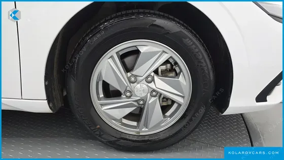 HYUNDAI ELANTRA (AVANTE) 1.6 LPI (RENT CAR)