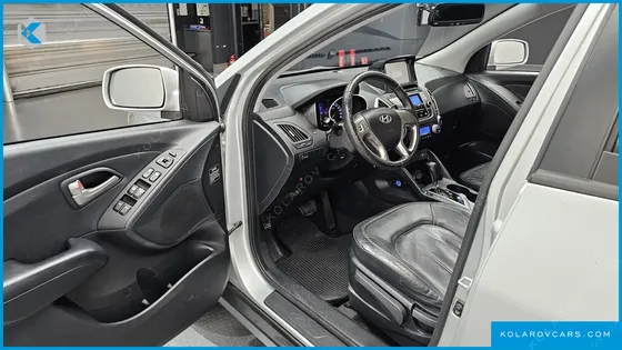 HYUNDAI TUCSON DIESEL 2WD LX20