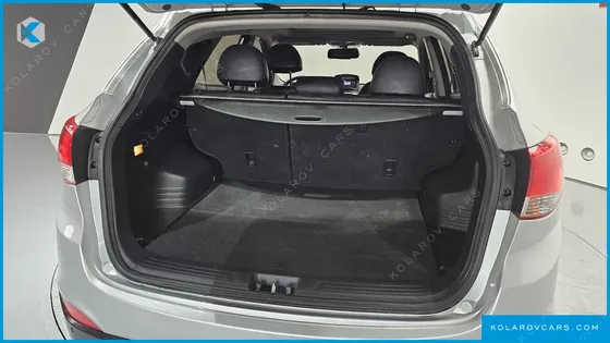 HYUNDAI TUCSON DIESEL 2WD LX20