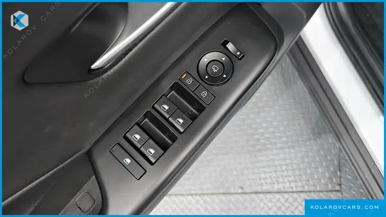 HYUNDAI KONA GASOLINE 1.6 TURBO 2WD