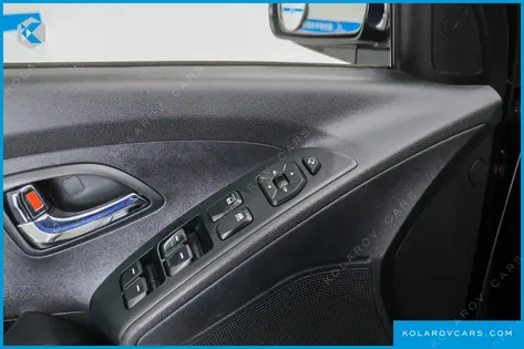HYUNDAI TUCSON DIESEL 4WD X20