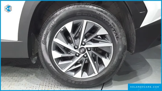 HYUNDAI TUCSON PREMIUM 2WD