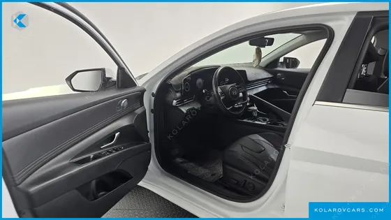 HYUNDAI ELANTRA (AVANTE) 1.6