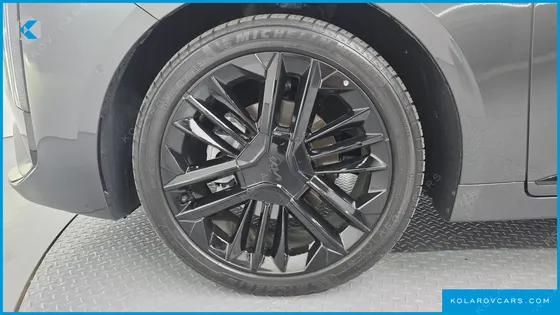 KIA K8 SIGNATURE BLACK
