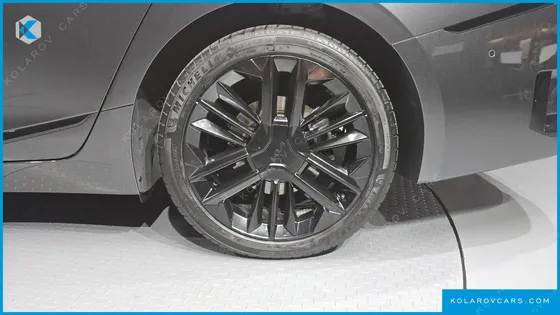 KIA K8 SIGNATURE BLACK