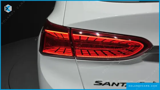HYUNDAI SANTA FE GASOLINE 2.0T 2WD