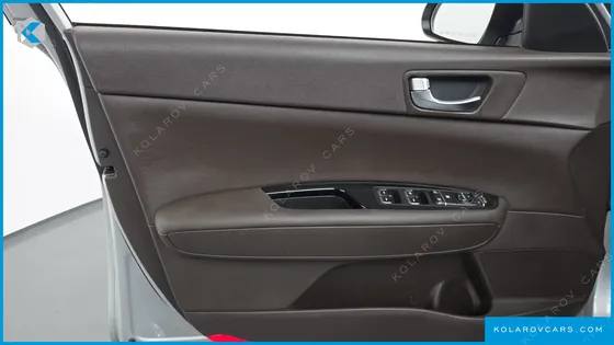KIA K5 NOBLESSE