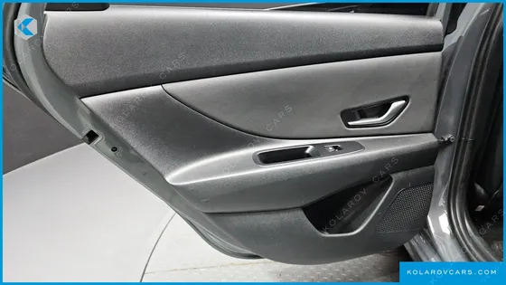 HYUNDAI ELANTRA (AVANTE) 1.6