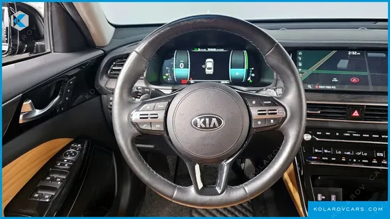 KIA K7 SIGNATURE