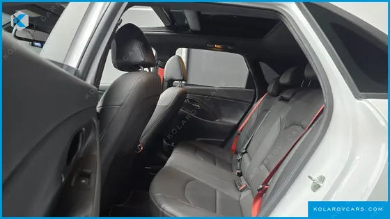 HYUNDAI I30 1.6 TURBO