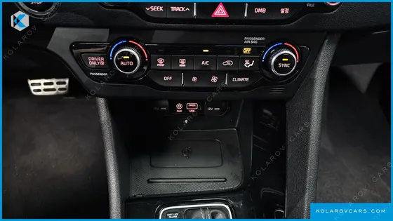KIA NIRO NOBLESSE