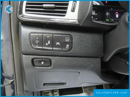 KIA NIRO NOBLESSE