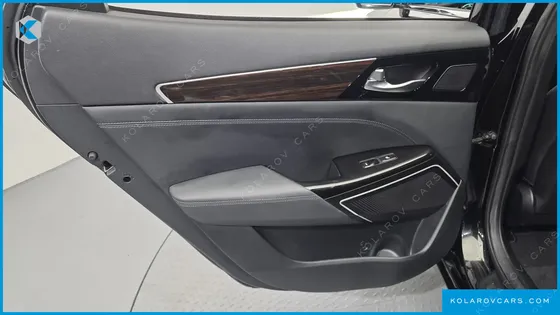 KIA K7 NOBLESSE