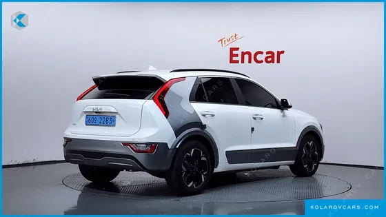 KIA NIRO EARTH