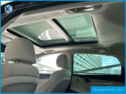 HYUNDAI GRANDEUR LE BLANC